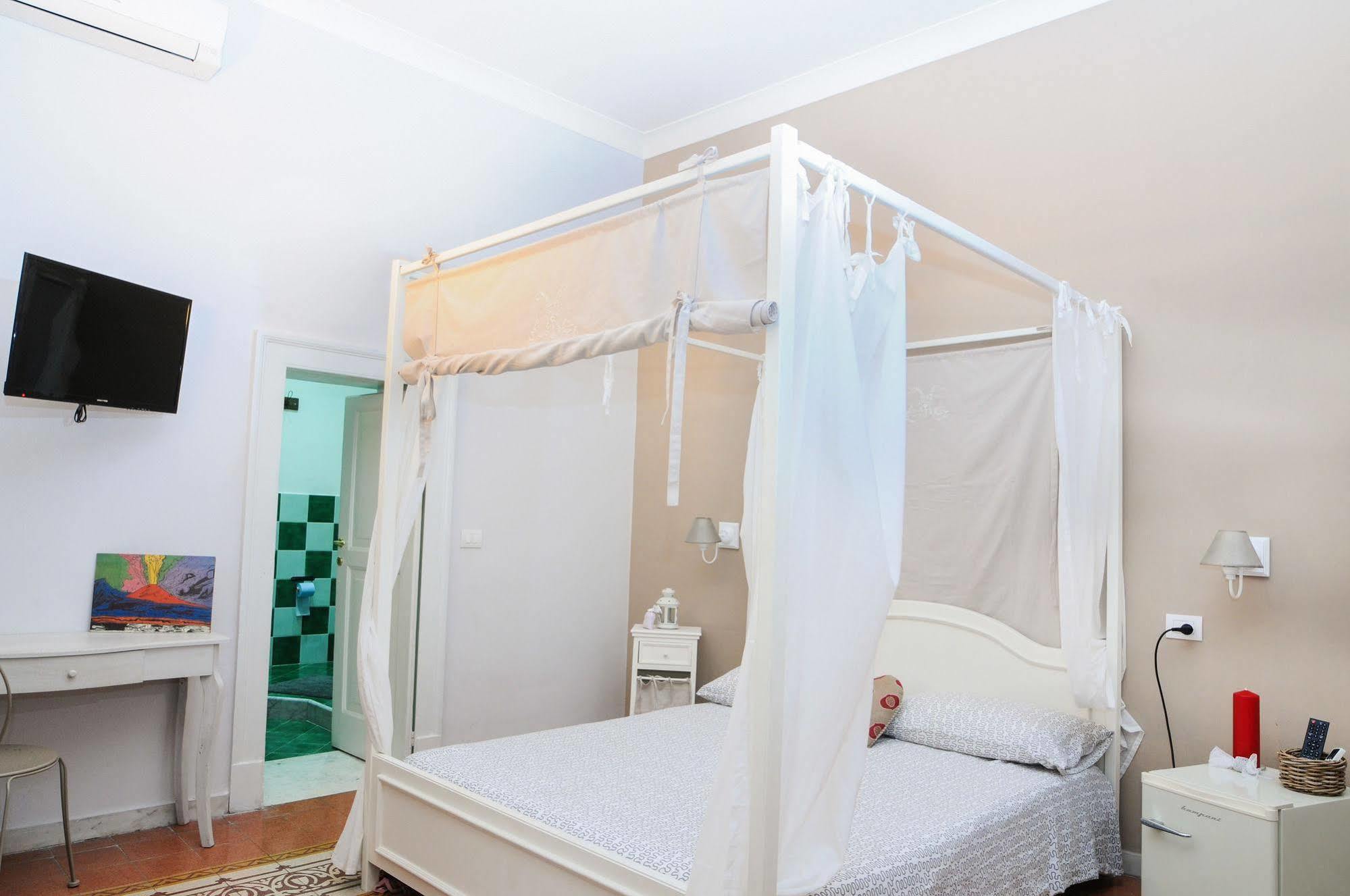 Napul'Art Bed & Breakfast Naples Luaran gambar