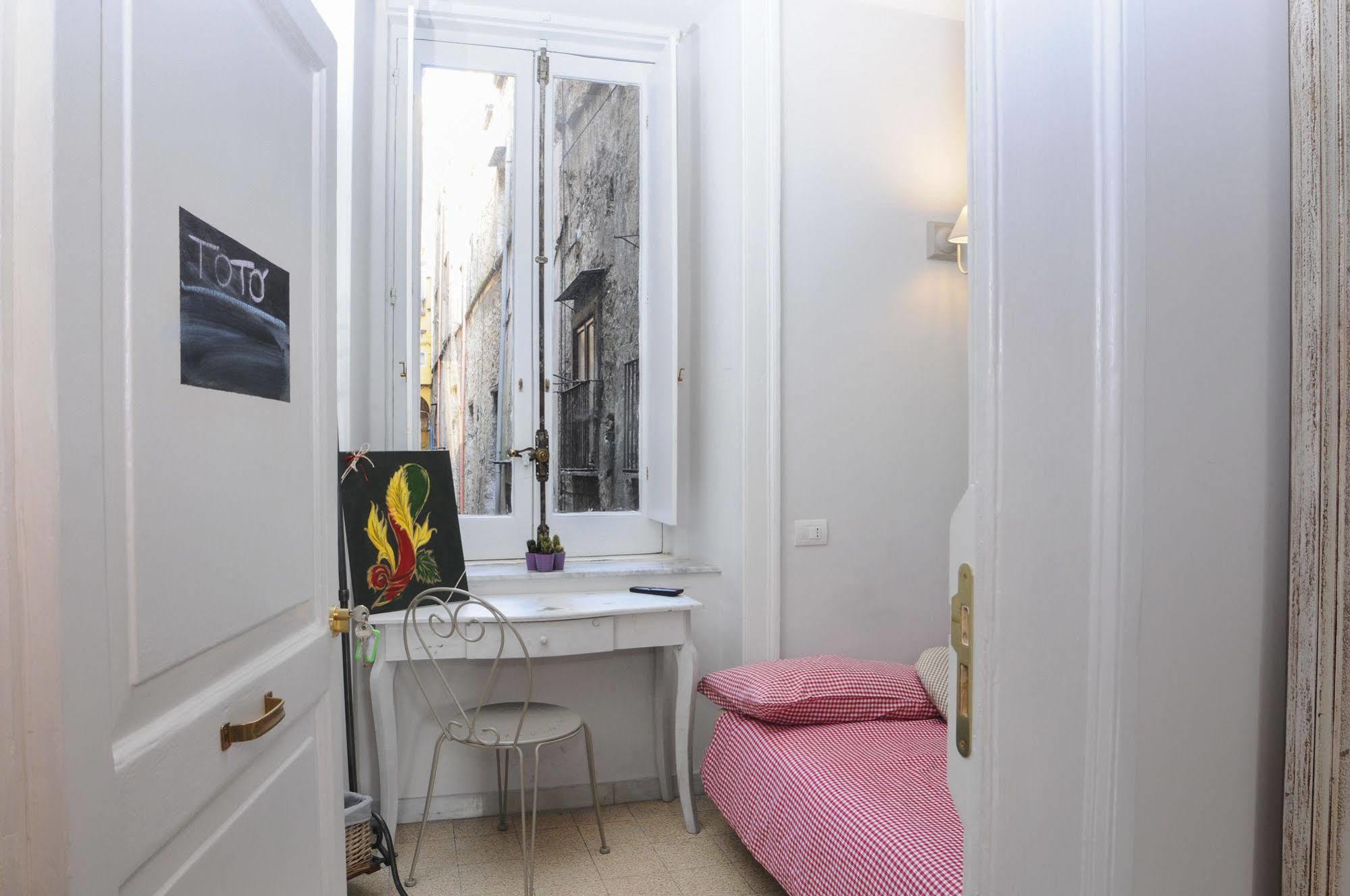 Napul'Art Bed & Breakfast Naples Luaran gambar